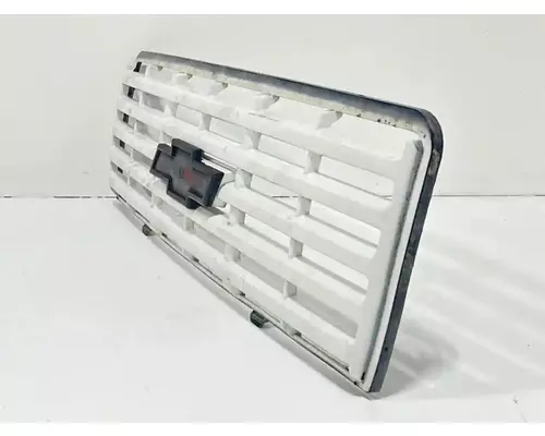 Chevrolet C5500 Grille