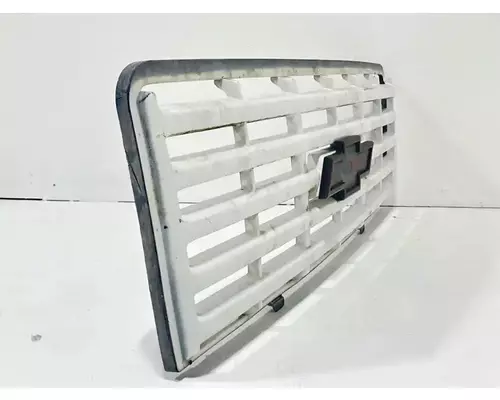 Chevrolet C5500 Grille