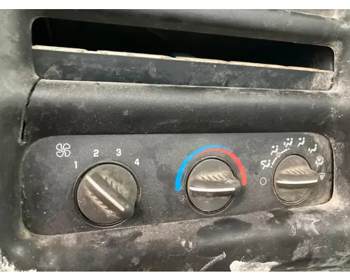 Chevrolet C5500 Heater & AC Temperature Control