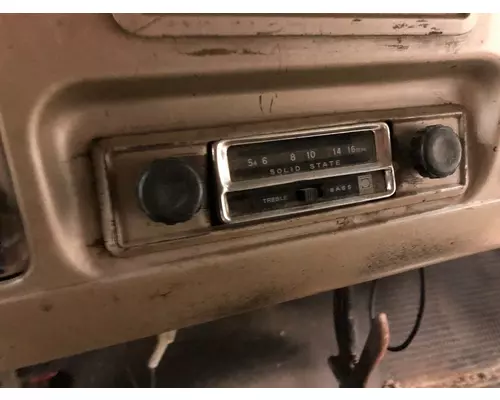 Radio Chevrolet C60 Vander Haags Inc Sp