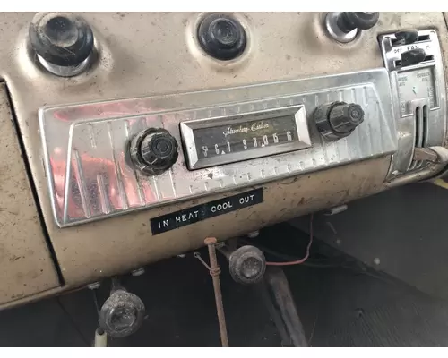 Radio Chevrolet C60 Vander Haags Inc Sp
