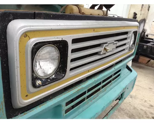 Chevrolet C60 Grille