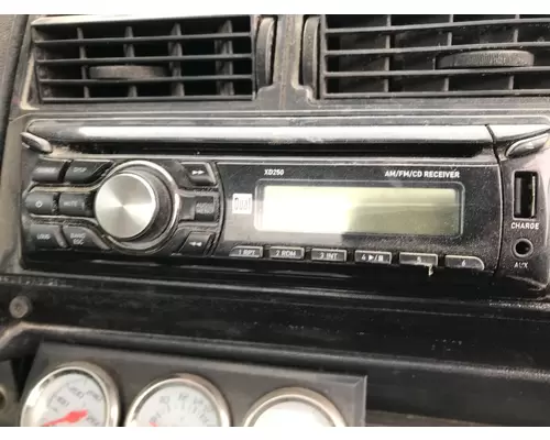 Radio Chevrolet C6500 Vander Haags Inc WM