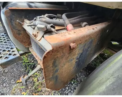 Chevrolet C6500 Battery Box