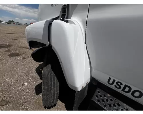 Fender Extension CHEVROLET C6500 DTI Trucks