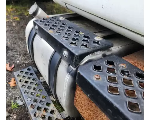 Chevrolet C6500 Fuel Tank