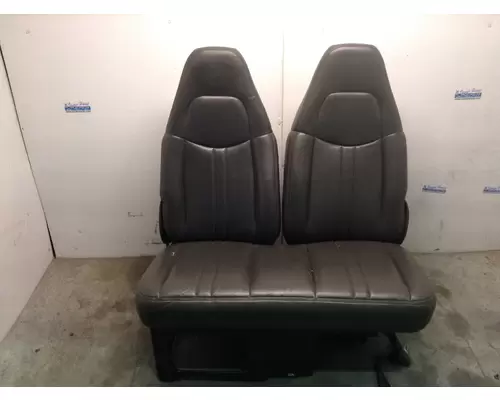 Chevrolet C6500 Seat (non-Suspension)