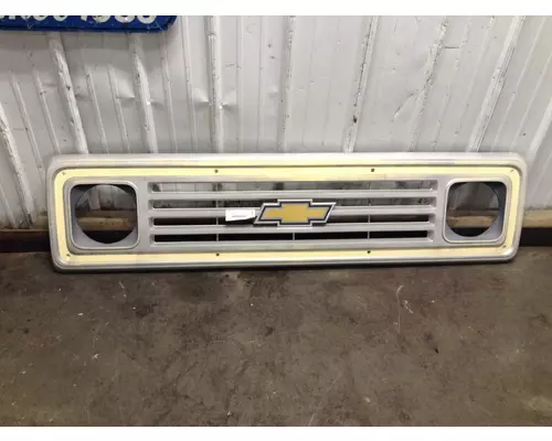 Chevrolet C65 Grille