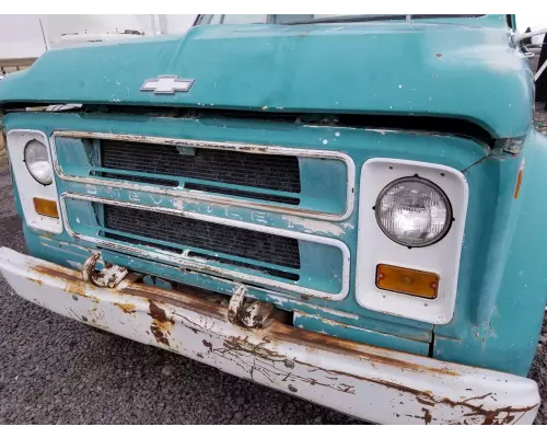 Chevrolet C70 Grille