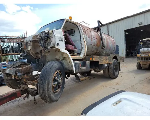 Spindle / Knuckle, Front CHEVROLET C70 Crest Truck Parts