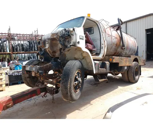 Spindle / Knuckle, Front CHEVROLET C70 Crest Truck Parts