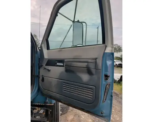 Chevrolet C7500 Door Assembly, Front