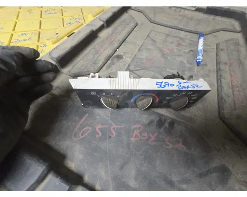ECM (HVAC) CHEVROLET C7500 Crest Truck Parts