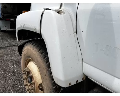 Fender Extension CHEVROLET C7500 DTI Trucks