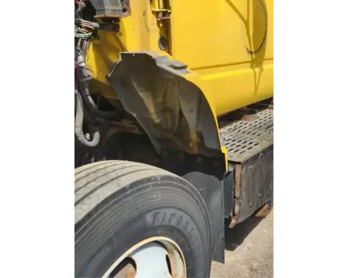 Chevrolet C7500 Fender Extension