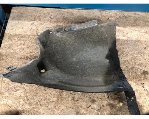 Chevrolet C7500 Fender