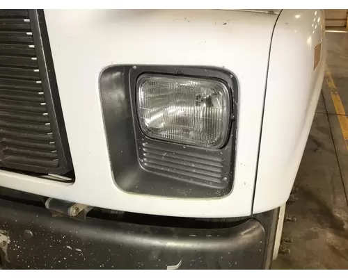 Chevrolet C7500 Headlamp Assembly