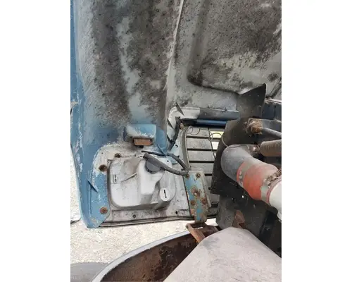 Chevrolet C7500 Hood