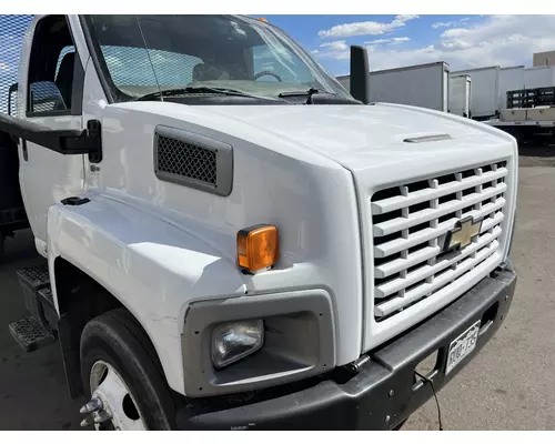 Hood CHEVROLET C7500 DTI Trucks