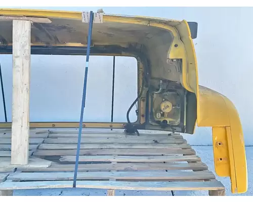 Chevrolet C7500 Hood