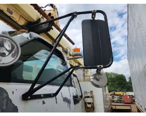 Chevrolet C7500 Mirror (Side View)