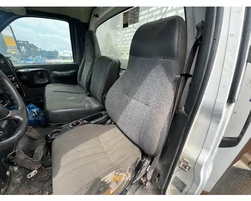 Seat, Front CHEVROLET C7500 DTI Trucks