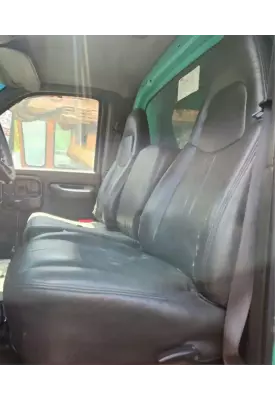 Chevrolet C7500 Seat, Front