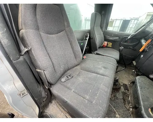 Seat, Front CHEVROLET C7500 DTI Trucks