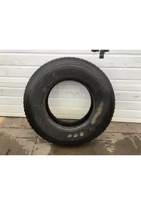 Chevrolet C7500 Tires