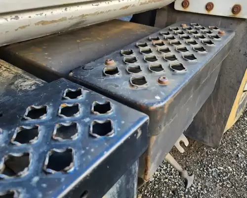 Battery Box Chevrolet C8500 Complete Recycling Group LLC