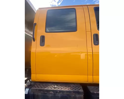 Chevrolet C8500 Door Assembly, Front