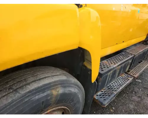 Chevrolet C8500 Fender Extension