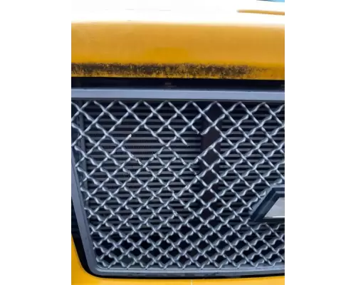 Chevrolet C8500 Grille