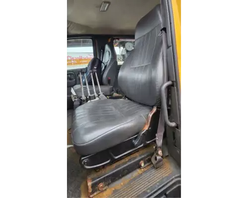 Chevrolet C8500 Seat, Front