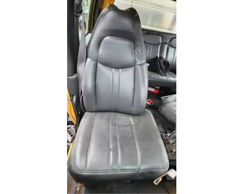Chevrolet C8500 Seat, Front