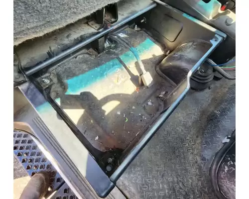 Chevrolet C8500 Seat, Front