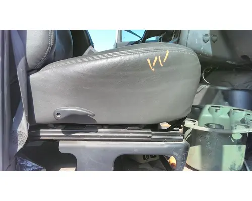 Seat, Front CHEVROLET C8500 LKQ Heavy Truck - Goodys