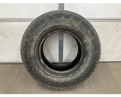 Chevrolet CHEVROLET 1500 PICKUP Tires