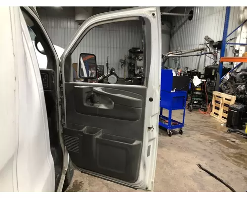 Chevrolet EXPRESS Door Assembly, Front