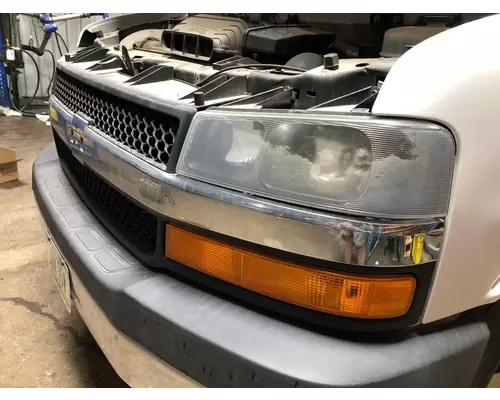 Chevrolet EXPRESS Grille