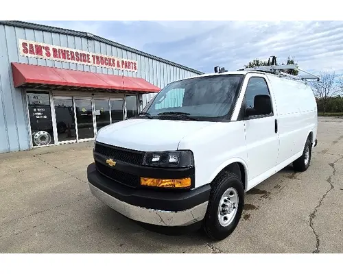 Complete Vehicle CHEVROLET EXPRESS Sam's Riverside Truck Parts Inc