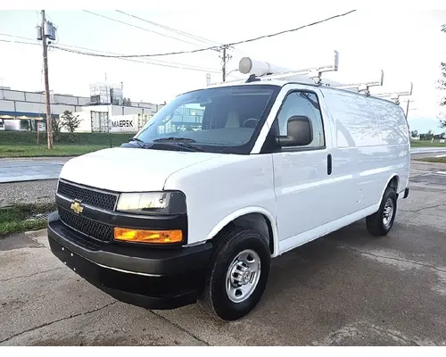 Complete Vehicle CHEVROLET EXPRESS Sam's Riverside Truck Parts Inc