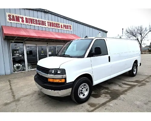 Complete Vehicle CHEVROLET G2500 Sam's Riverside Truck Parts Inc