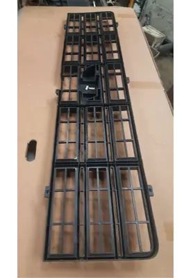 Chevrolet K1500 Grille