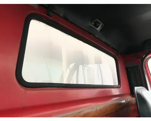 Chevrolet KODIAK Back Glass