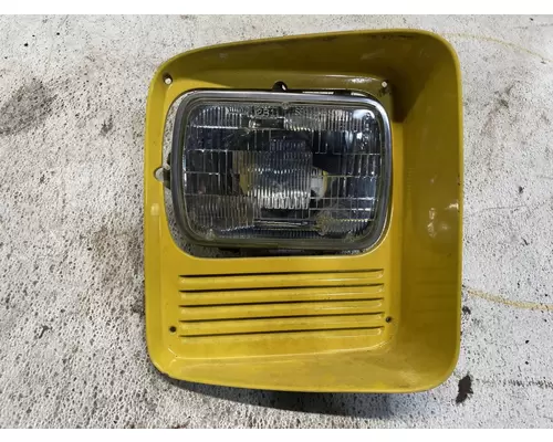 Chevrolet KODIAK Headlamp Assembly