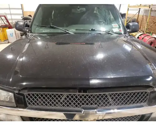 Chevrolet Silverado Hood