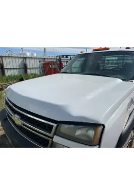 Chevrolet Silverado Hood