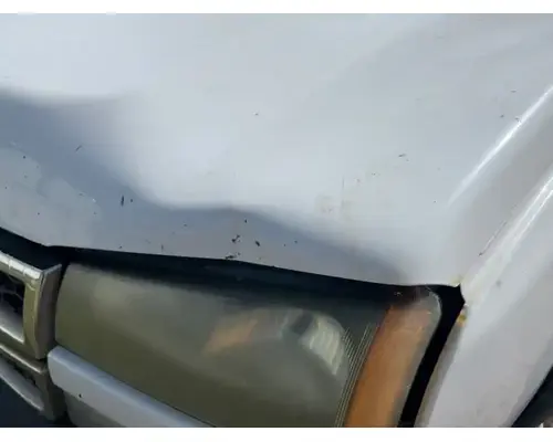 Chevrolet Silverado Hood
