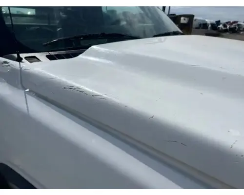 Chevrolet Silverado Hood